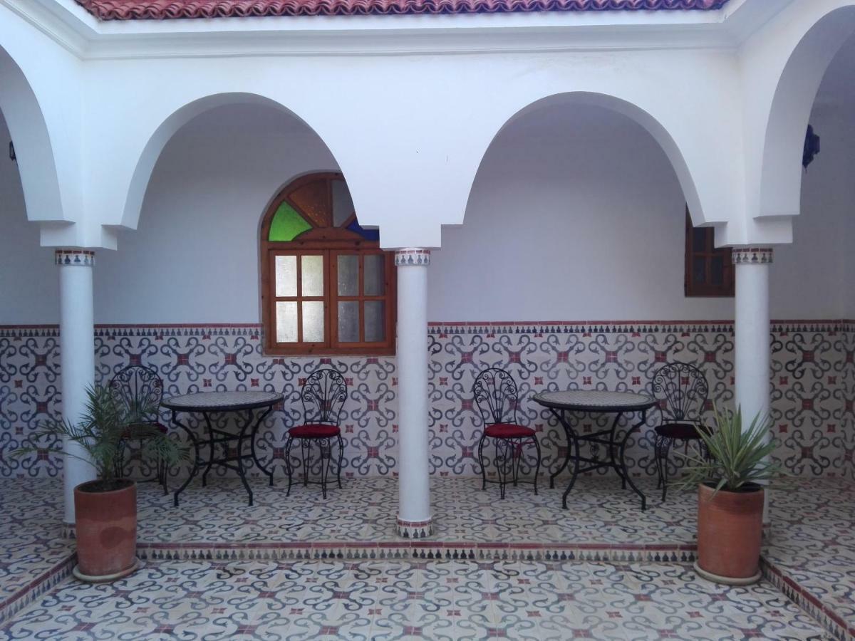 Riad Kebdana Ifoutatsene エクステリア 写真