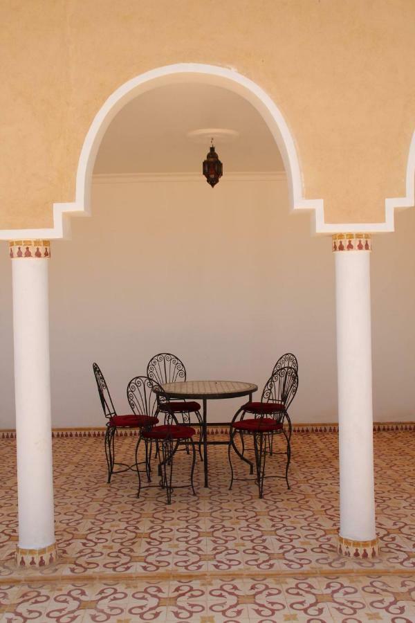 Riad Kebdana Ifoutatsene エクステリア 写真